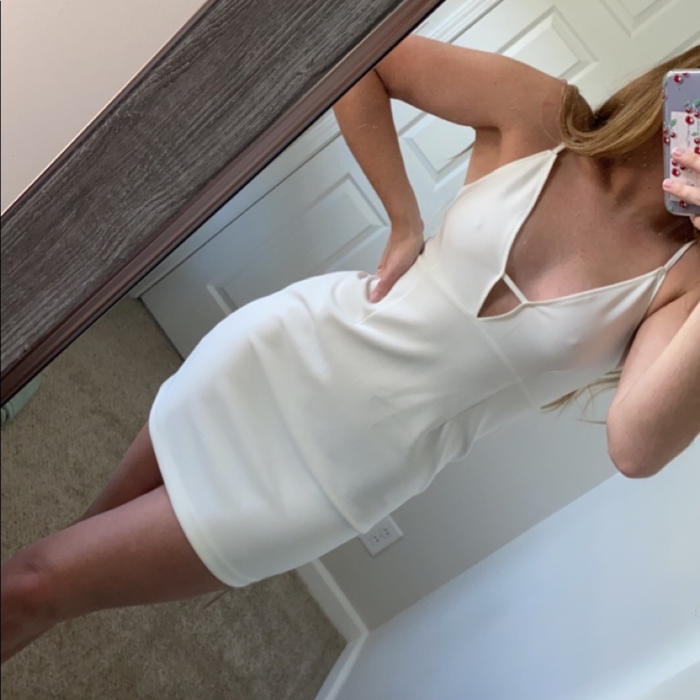 NWT Abercrombie V Neck Mini Dress